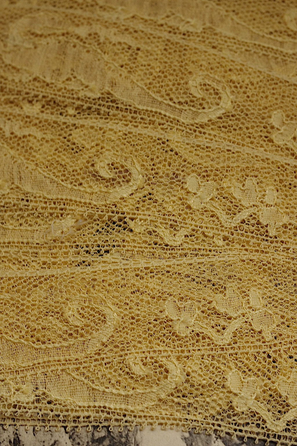 アンティークレース　dentelle ancienne 565cm .FR a l'epoque