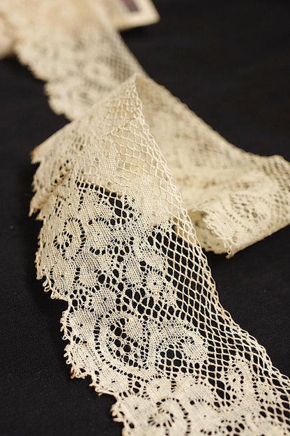 アンティークレース　dentelle ancienne 546cm　 .FR a l'epoque