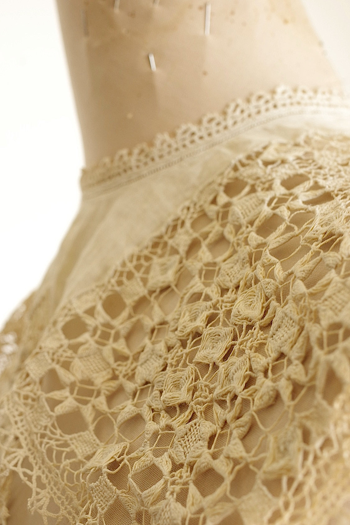 アンティークレース　dentelle ancienne つけ襟1 .FR a l'epoque