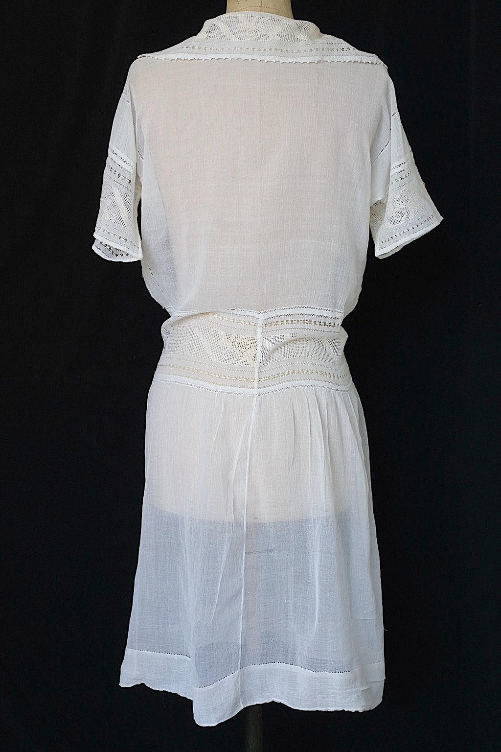 アンティークワンピース　vêtement antique dress .FR a l'epoque