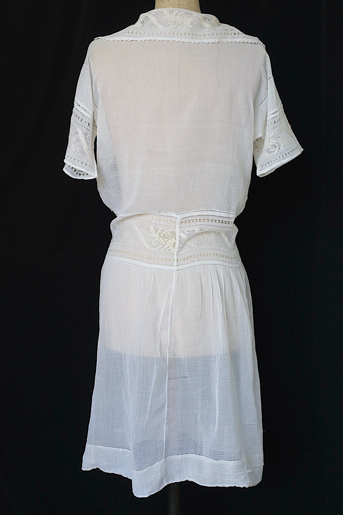 アンティークワンピース　vêtement antique dress .FR a l'epoque