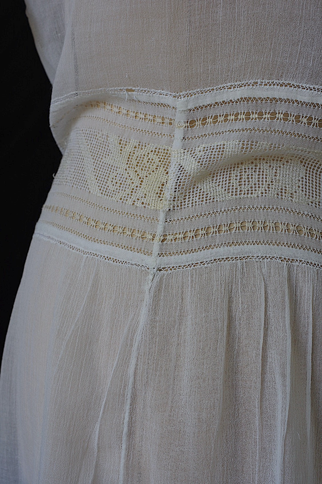 アンティークワンピース　vêtement antique dress .FR a l'epoque