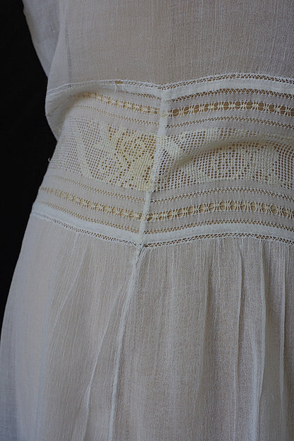 アンティークワンピース　vêtement antique dress .FR a l'epoque