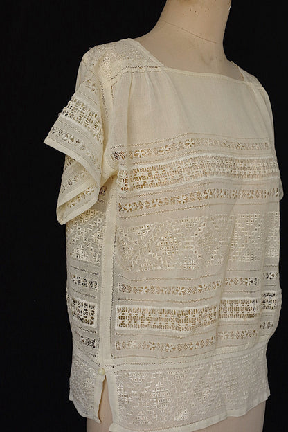 アンティークトップ　vêtement antique top .FR a l'epoque