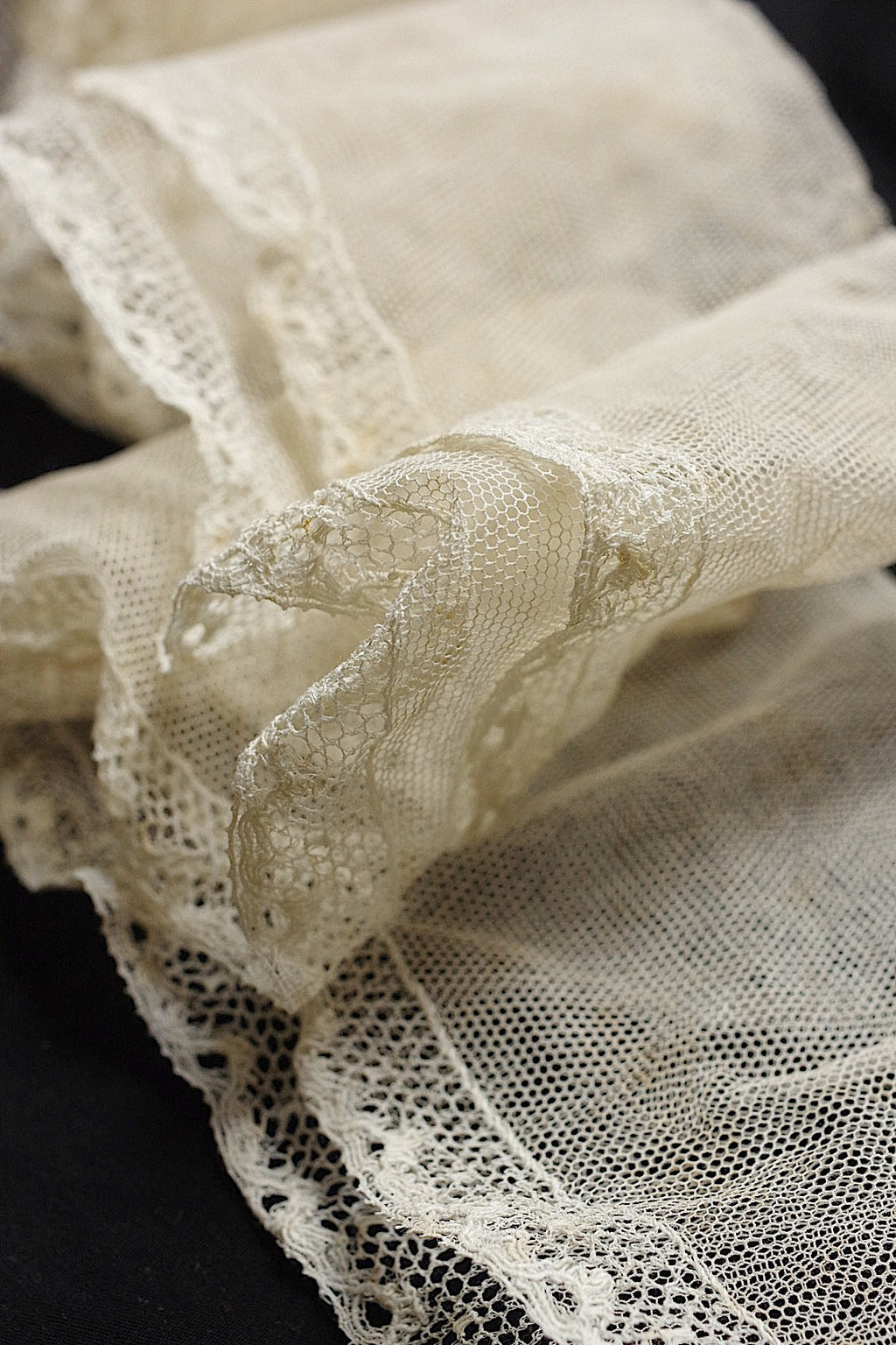 アンティークレース　dentelle ancienne 100cm+440cm .FR a l'epoque