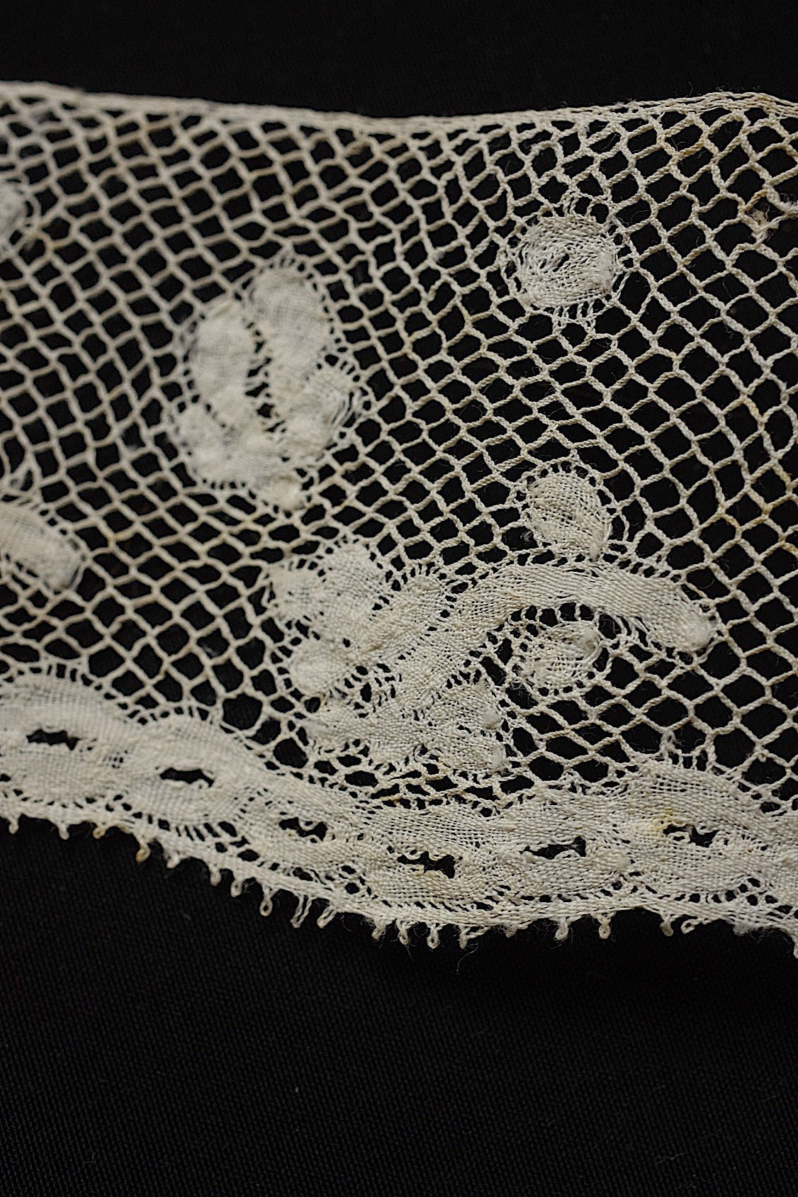 アンティークレース　dentelle ancienne 6本 .FR a l'epoque