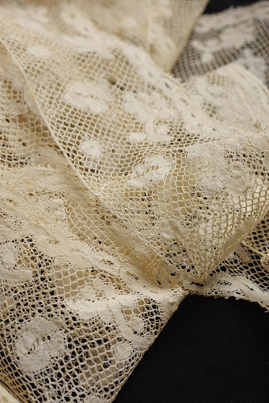 アンティークレース　dentelle ancienne 6本 .FR a l'epoque