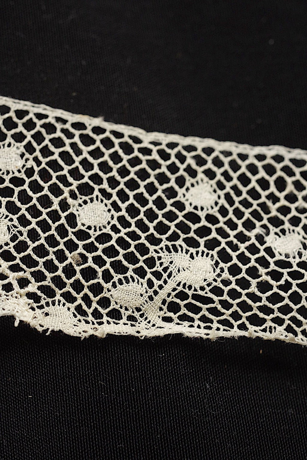 アンティークレース　dentelle ancienne 6本 .FR a l'epoque