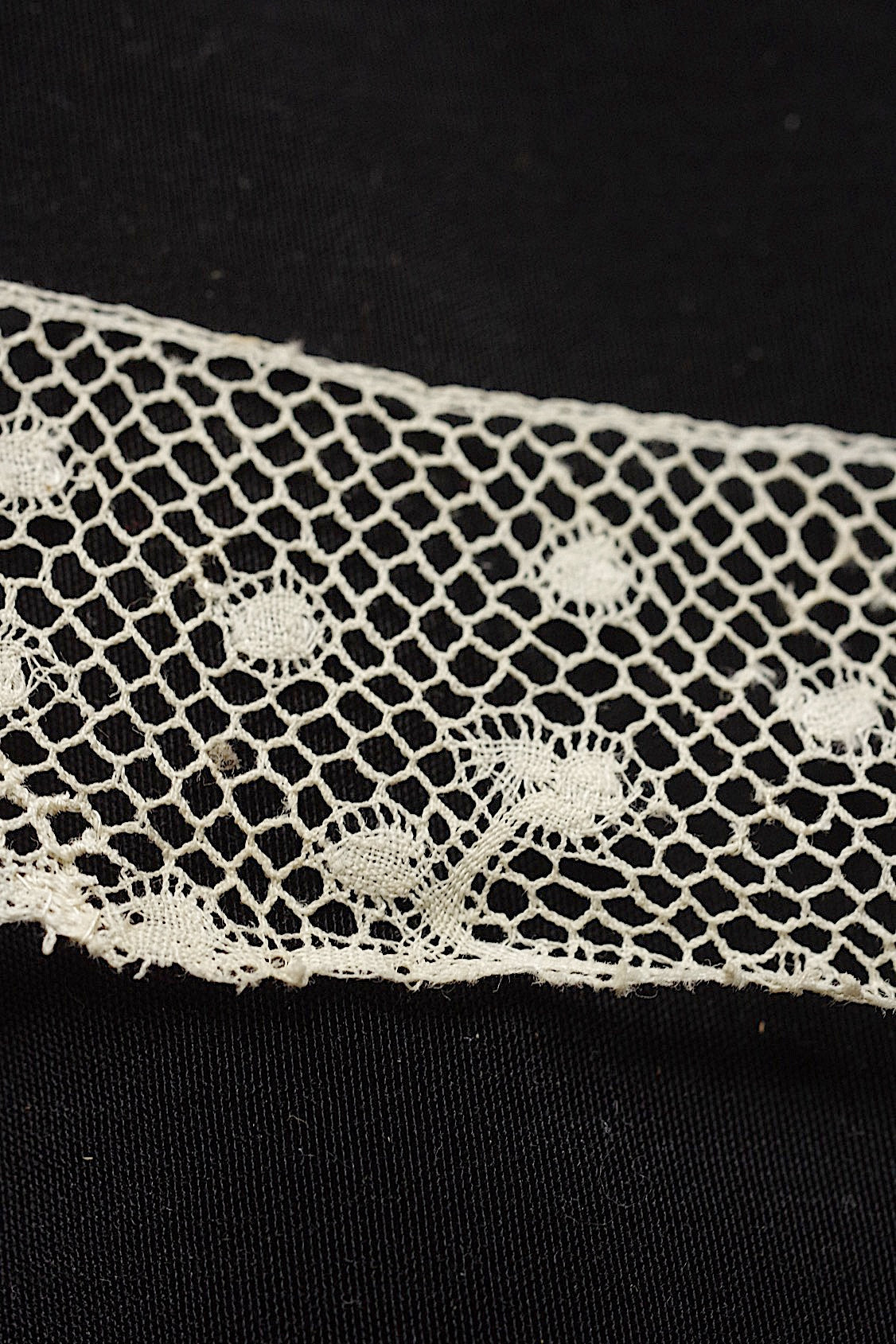 アンティークレース　dentelle ancienne 6本 .FR a l'epoque