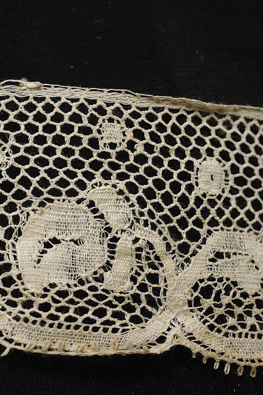 アンティークレース　dentelle ancienne 6本 .FR a l'epoque