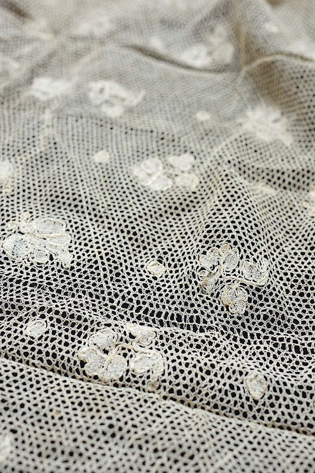 アンティークレース　dentelle ancienne ハギレ 240cm .FR a l'epoque