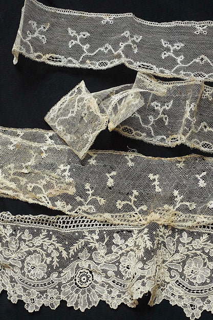 アンティークレース　dentelle ancienne 素材用　2 .FR a l'epoque