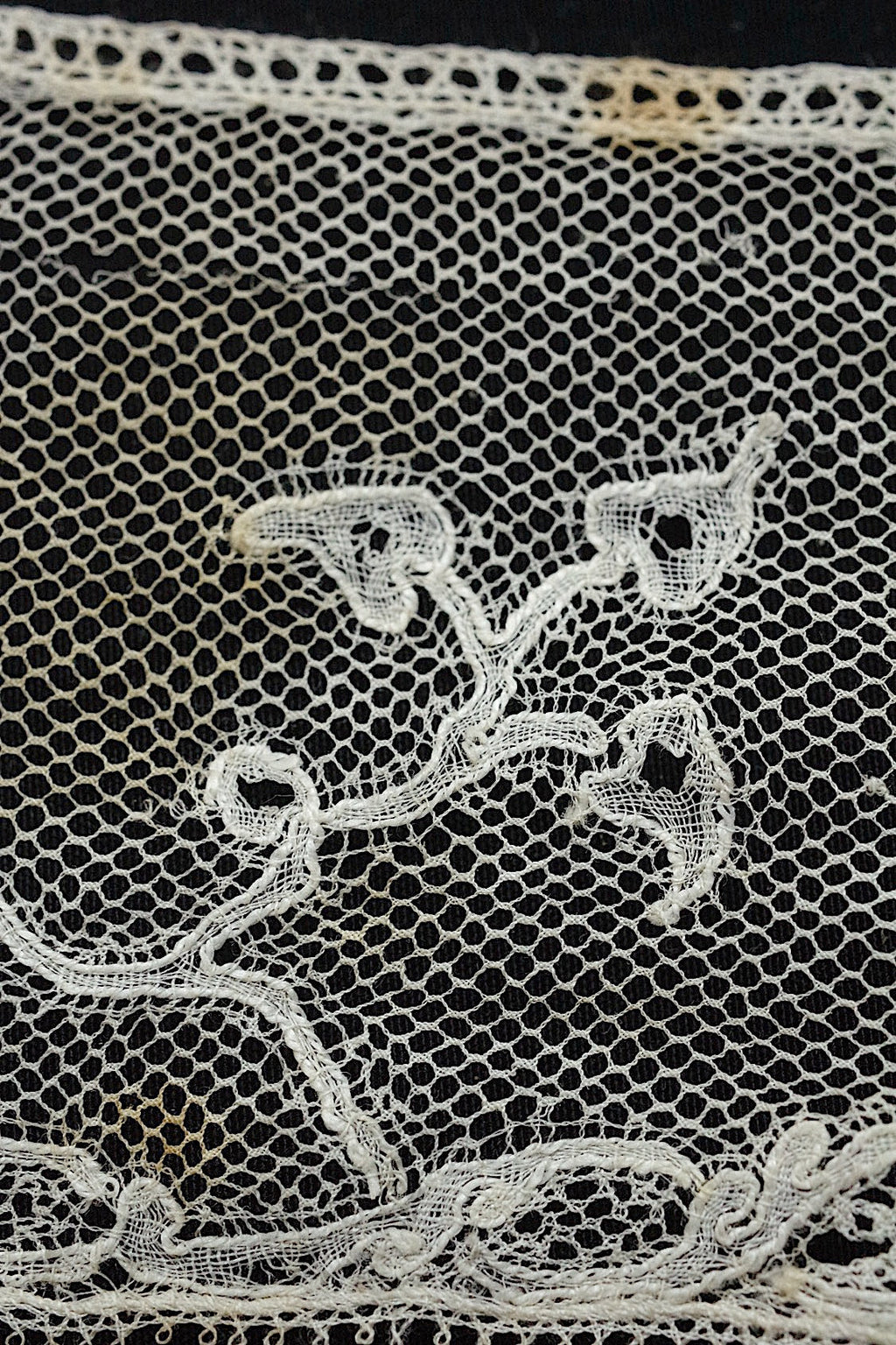 アンティークレース　dentelle ancienne 素材用　2 .FR a l'epoque