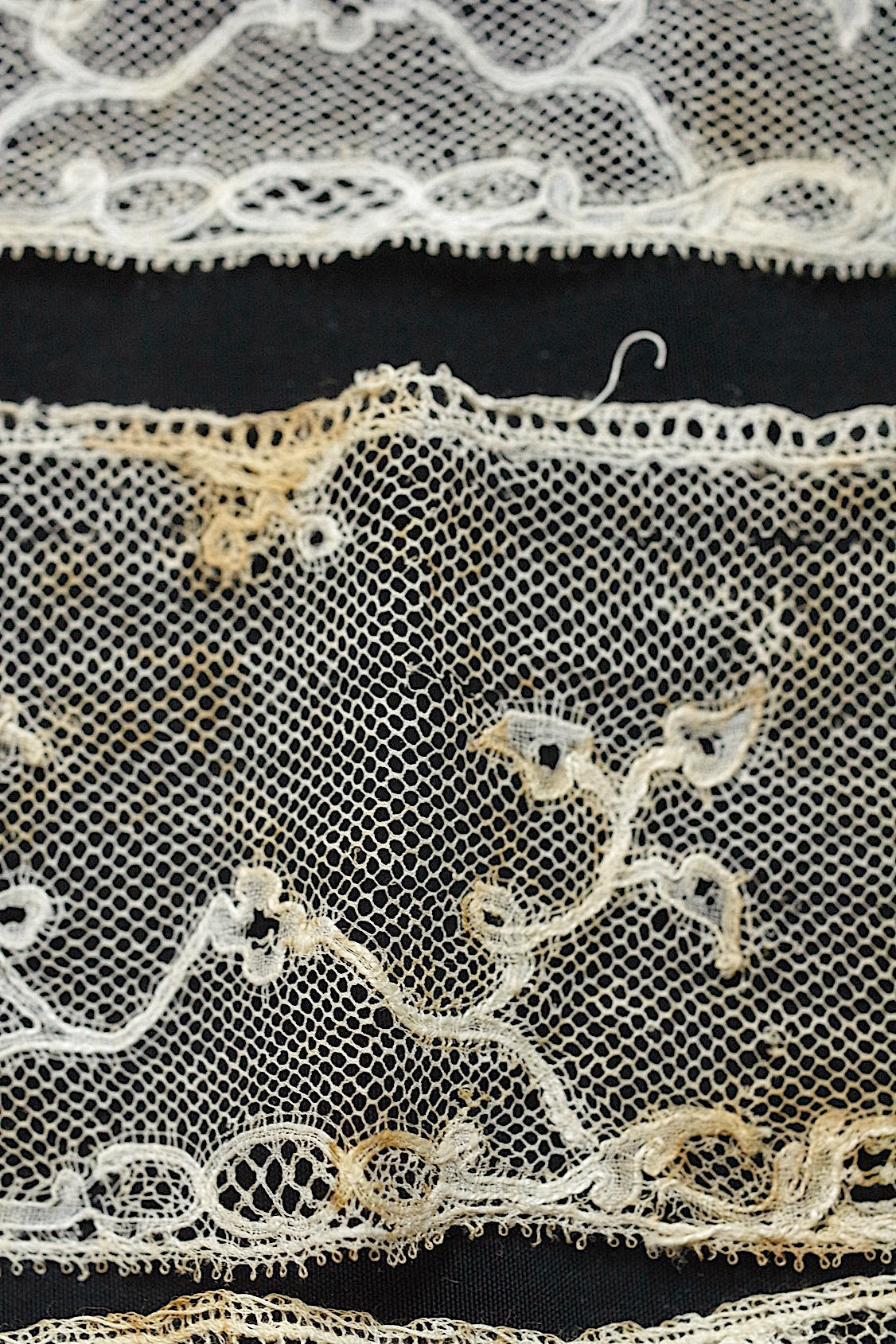 アンティークレース　dentelle ancienne 素材用　2 .FR a l'epoque