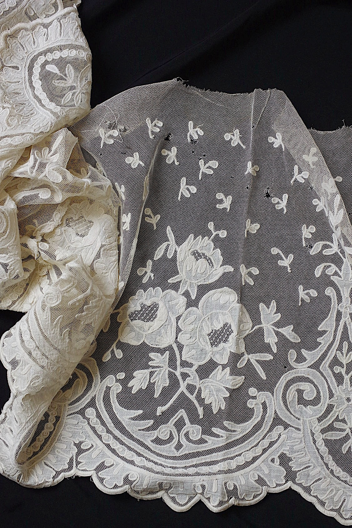 アンティークレース　dentelle ancienne レースハギレ　素材用 .FR a l'epoque