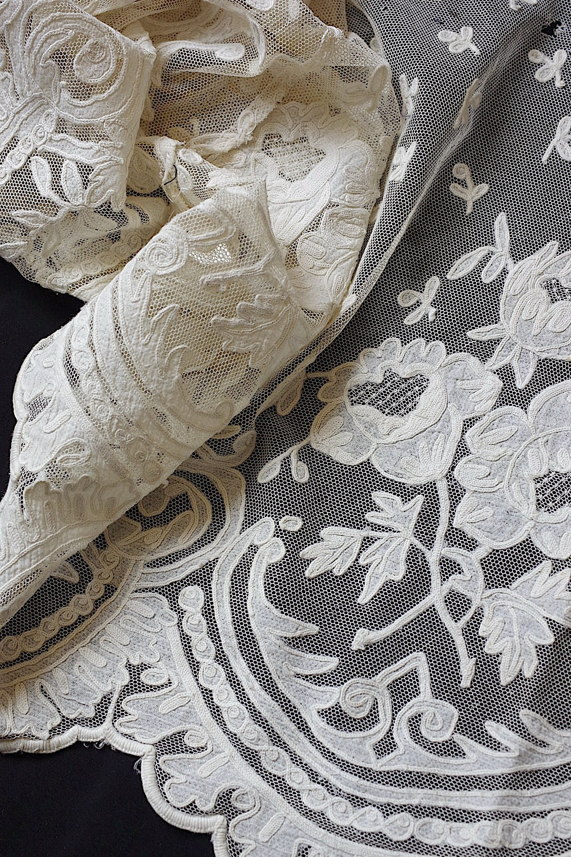 アンティークレース　dentelle ancienne レースハギレ　素材用 .FR a l'epoque