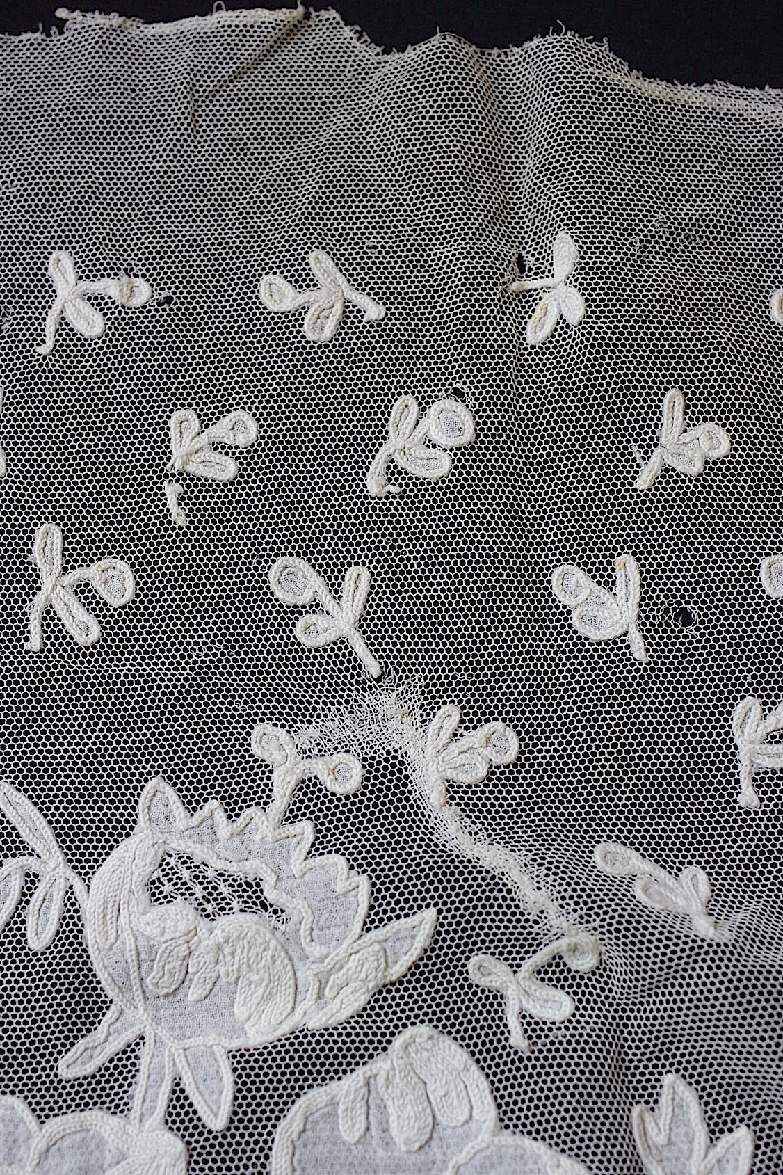 アンティークレース　dentelle ancienne レースハギレ　素材用 .FR a l'epoque