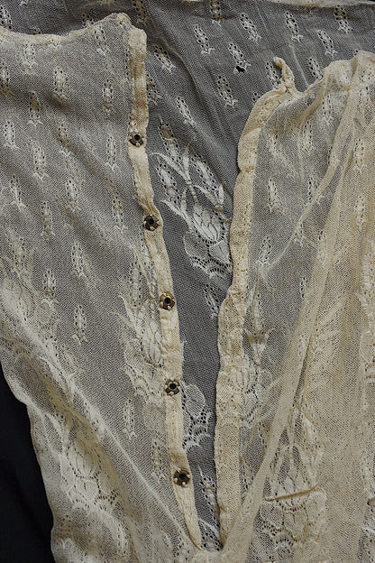 アンティークレース　dentelle ancienne レースハギレ　1 .FR a l'epoque