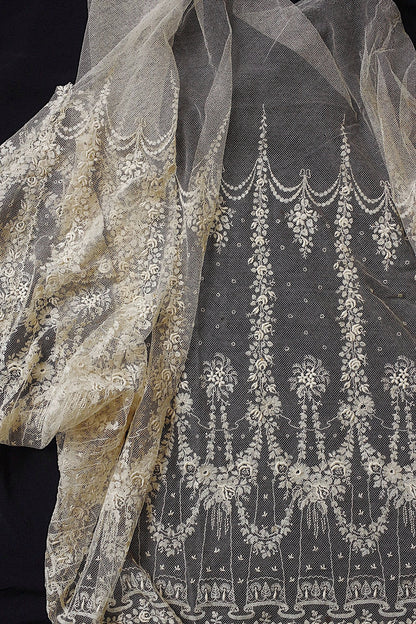 アンティークレース　dentelle ancienne レースハギレ　2 .FR a l'epoque