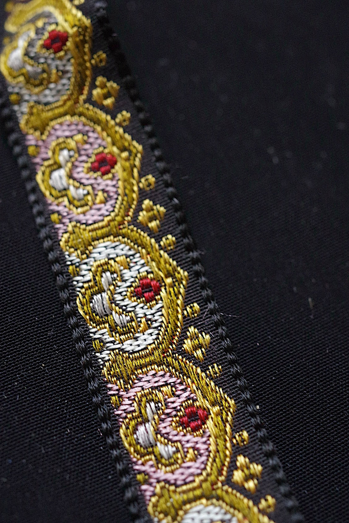 アンティークリボン　ruban antique 3 .FR a l'epoque