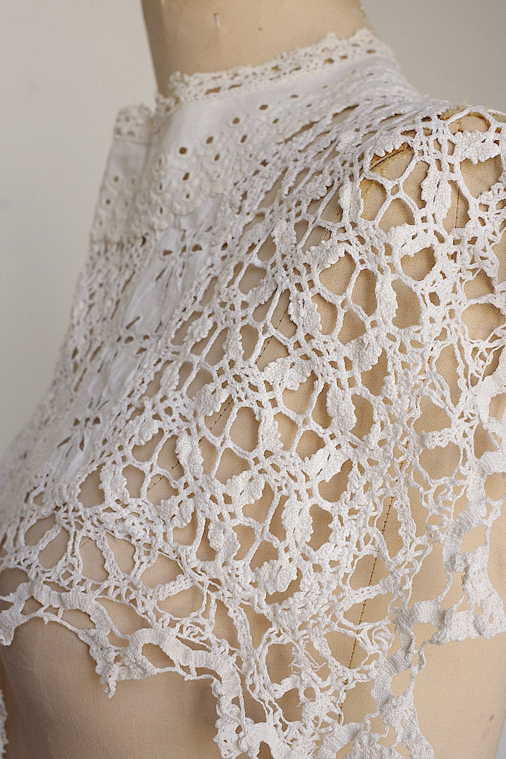 アンティークレース　dentelle ancienne レース襟1 .FR a l'epoque