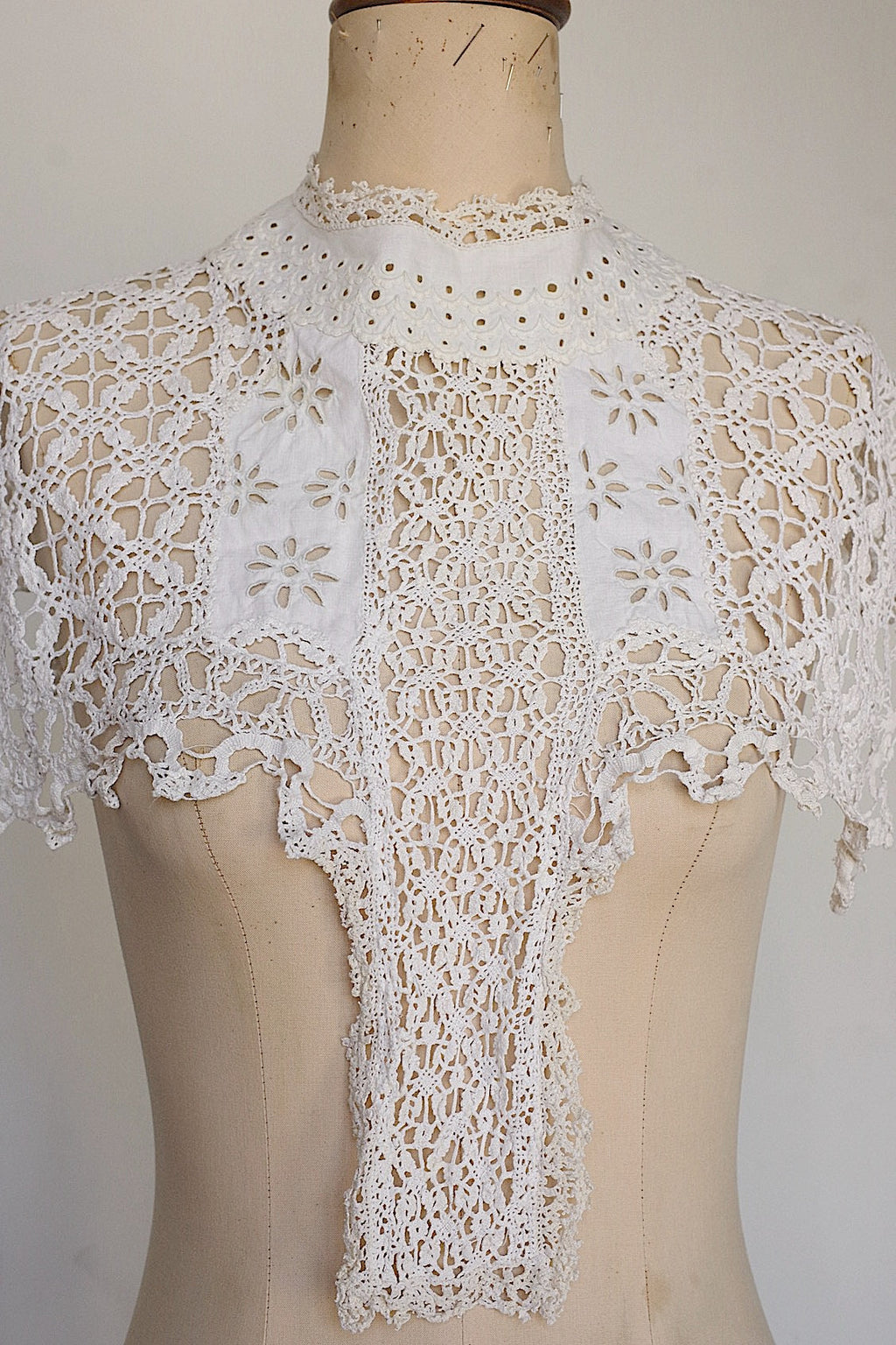 アンティークレース　dentelle ancienne レース襟1 .FR a l'epoque