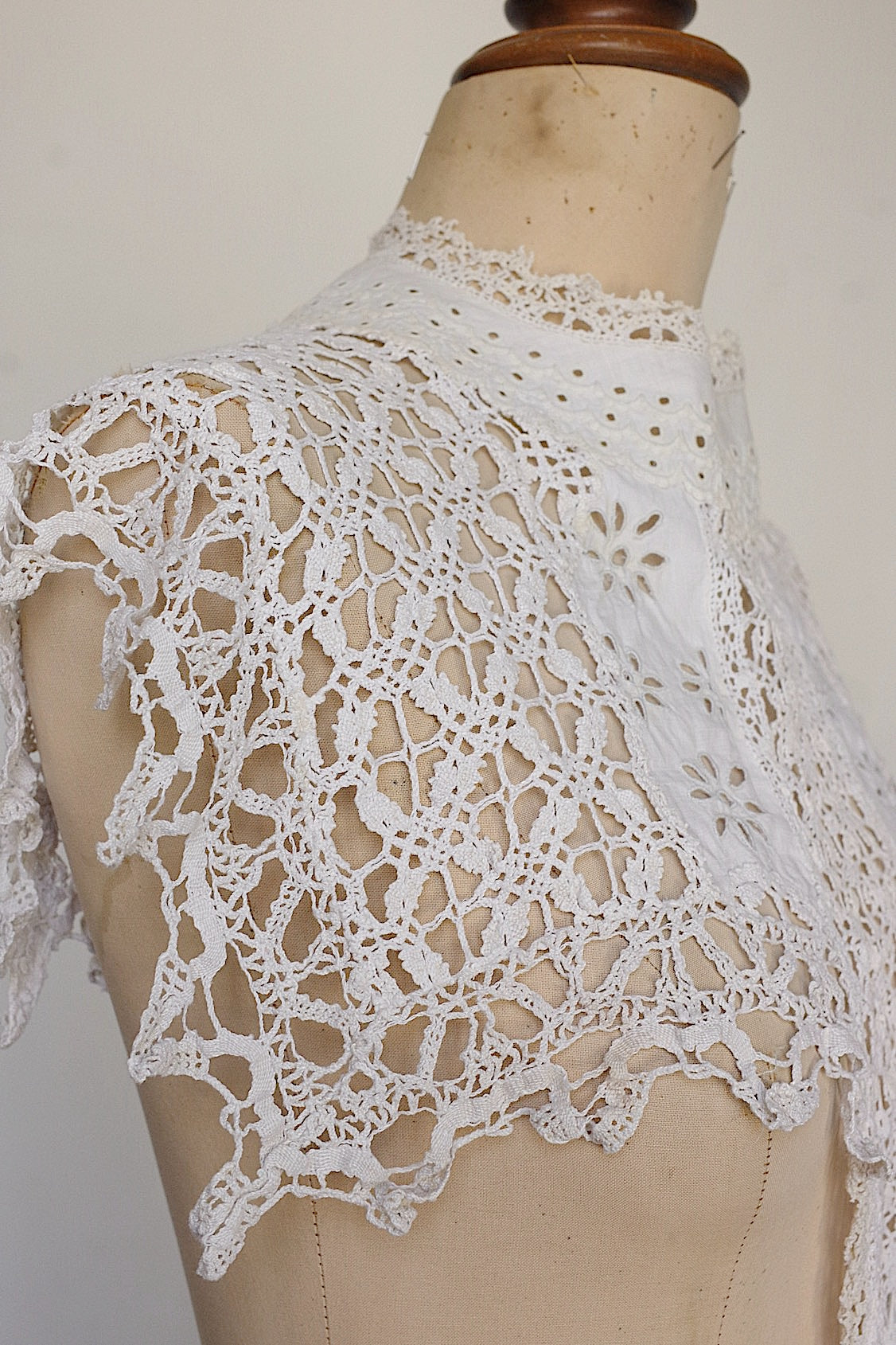 アンティークレース　dentelle ancienne レース襟1 .FR a l'epoque
