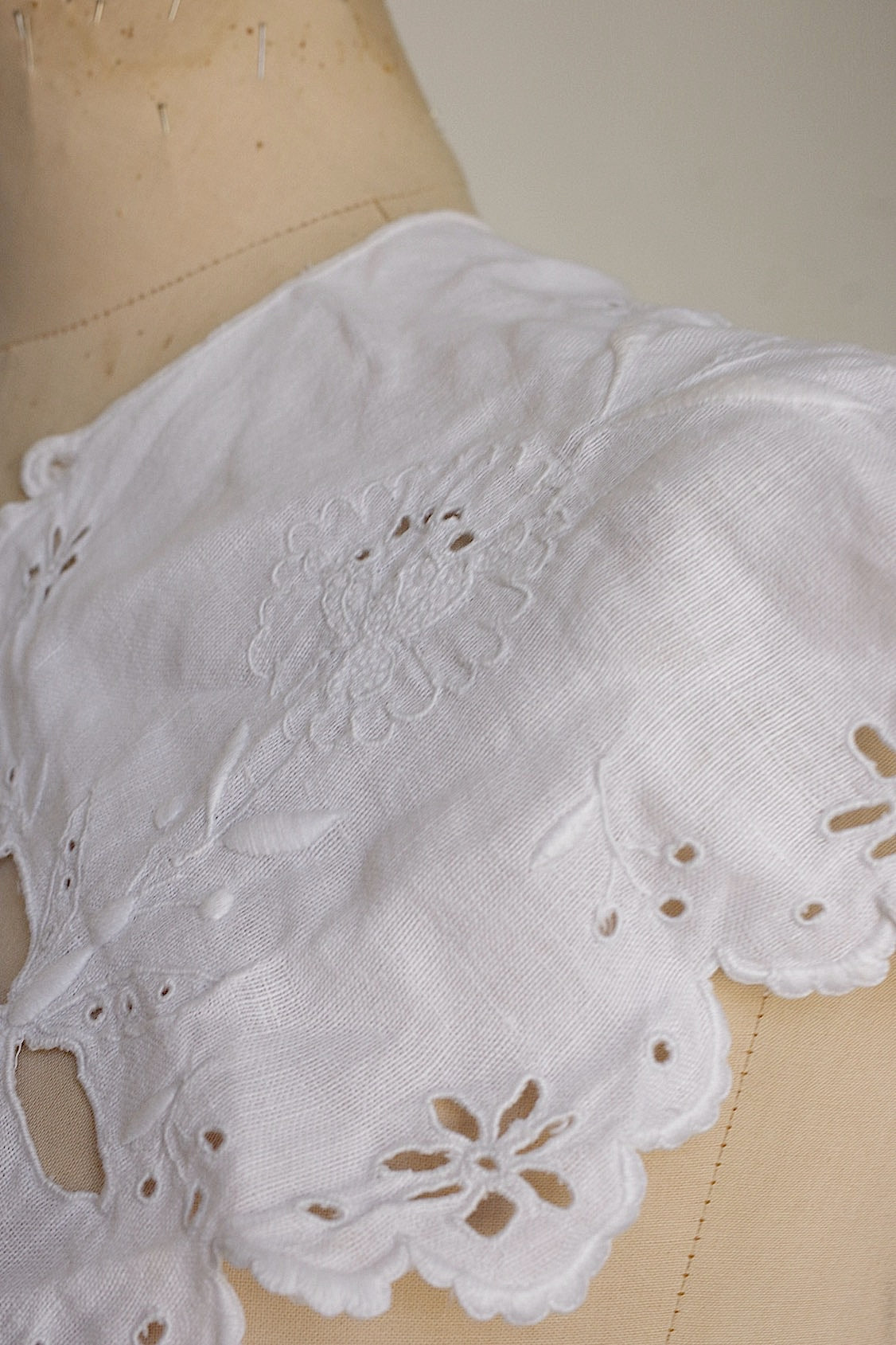 アンティークレース　dentelle ancienne レース襟2 .FR a l'epoque