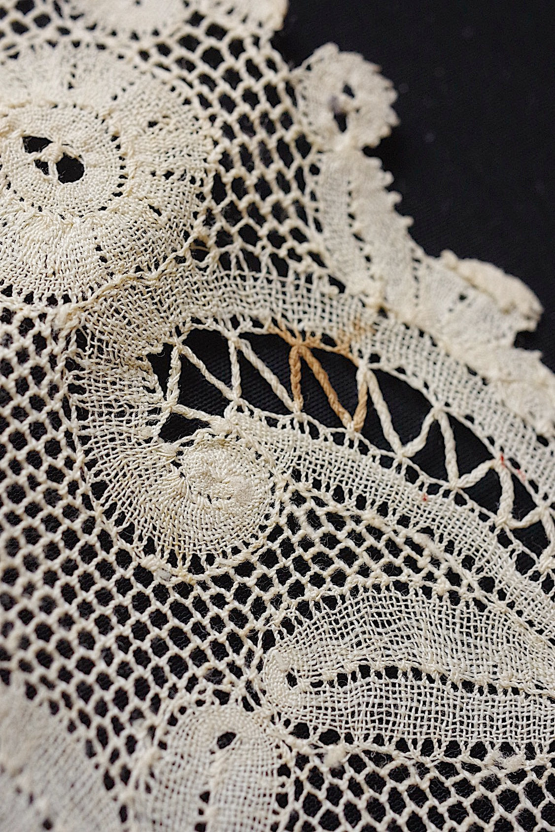 アンティークレース　dentelle ancienne 首元周り　lot .FR a l'epoque