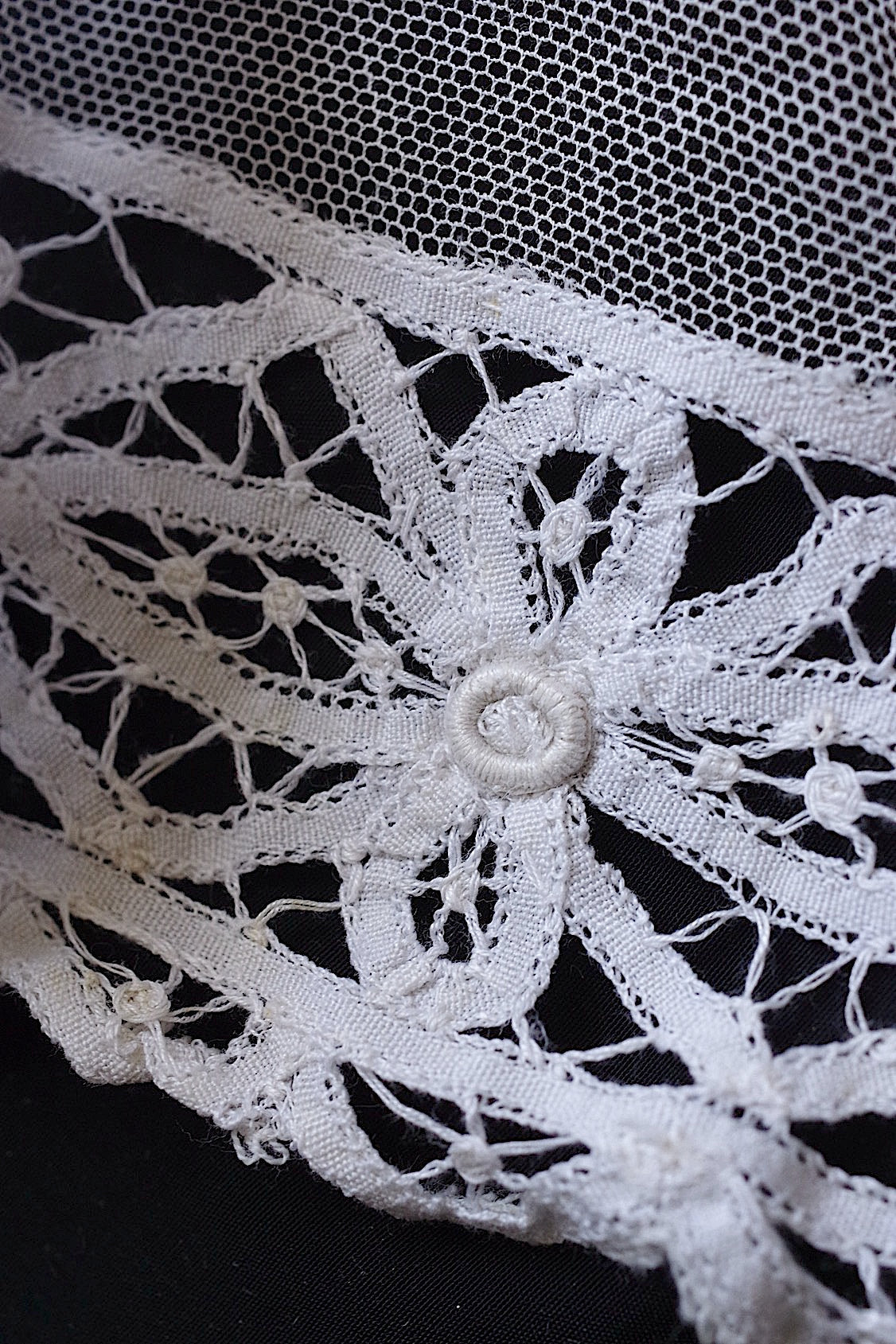 アンティークレース　dentelle ancienne 首元周り　lot .FR a l'epoque