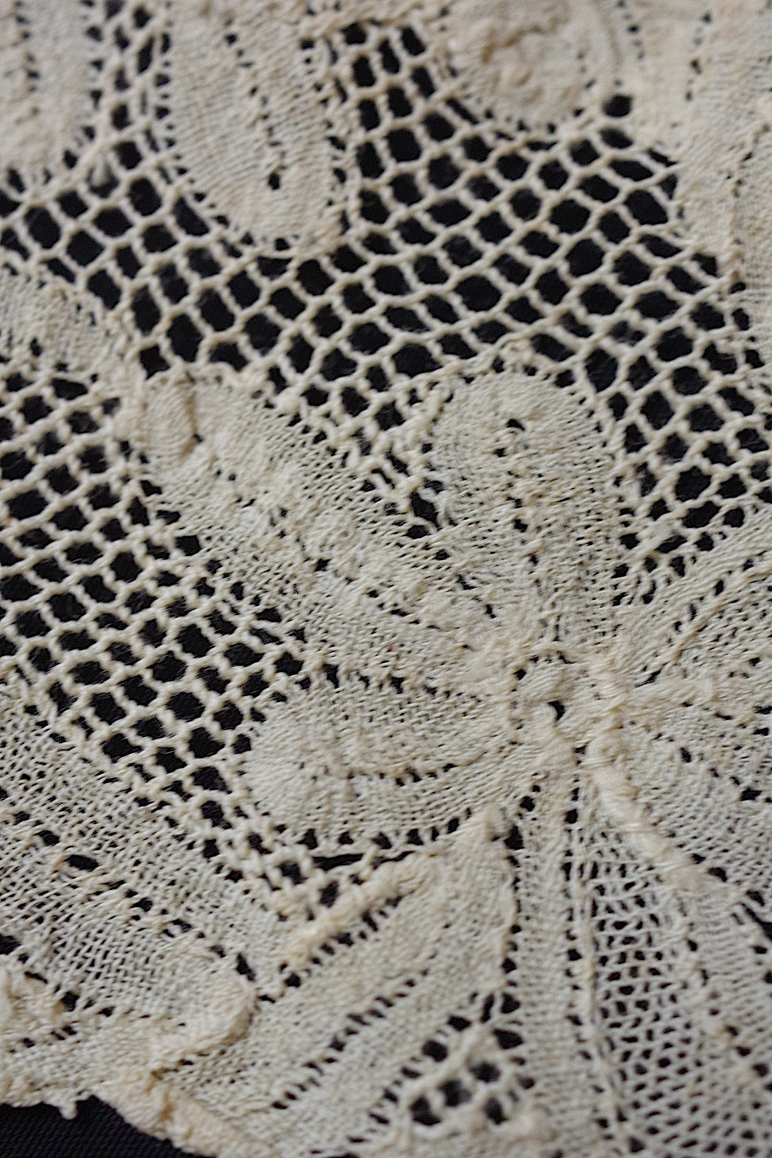 アンティークレース　dentelle ancienne 首元周り　lot .FR a l'epoque