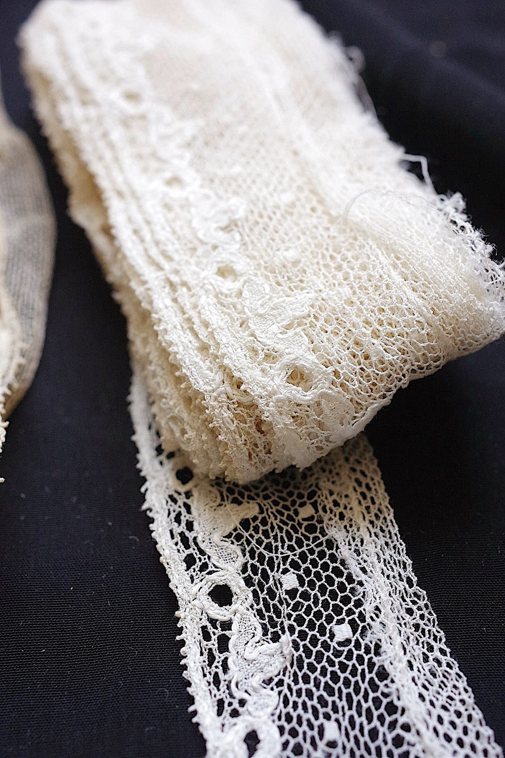 アンティークレース　dentelle ancienne 3種 .FR a l'epoque