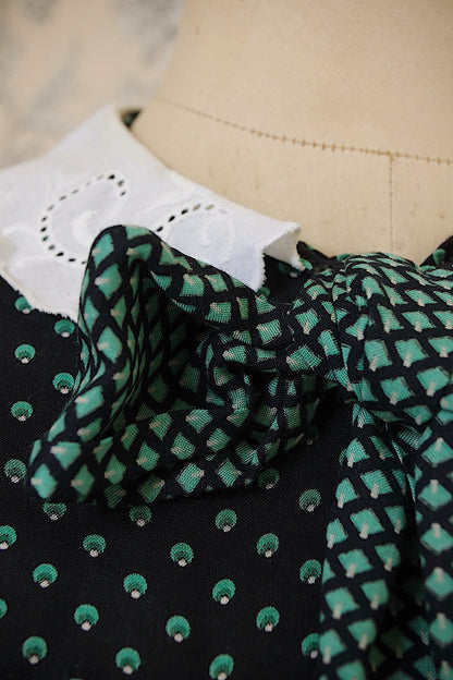 ヴィンテージワンピース　vêtement vintage dress .FR a l'epoque