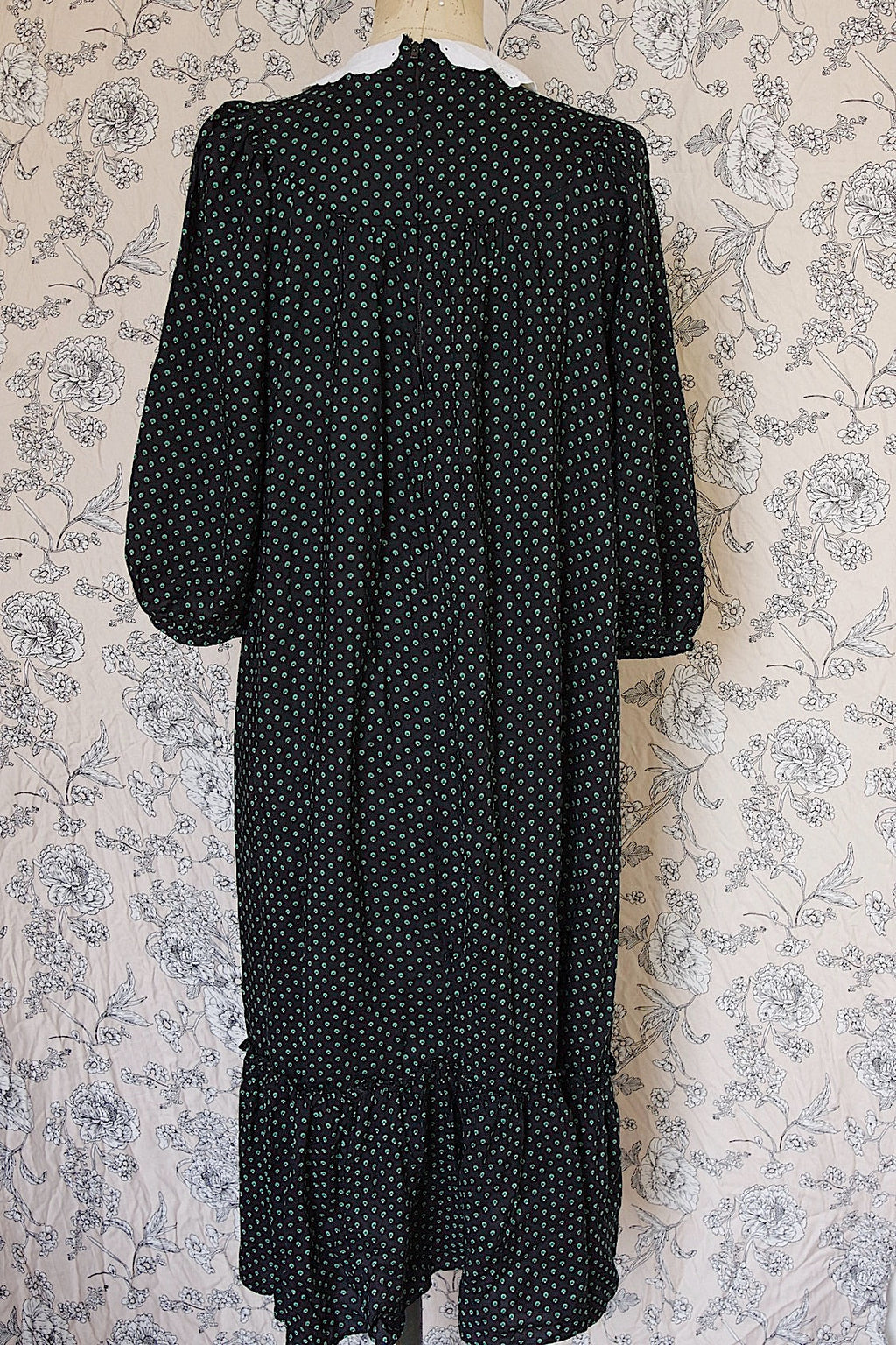 ヴィンテージワンピース　vêtement vintage dress .FR a l'epoque
