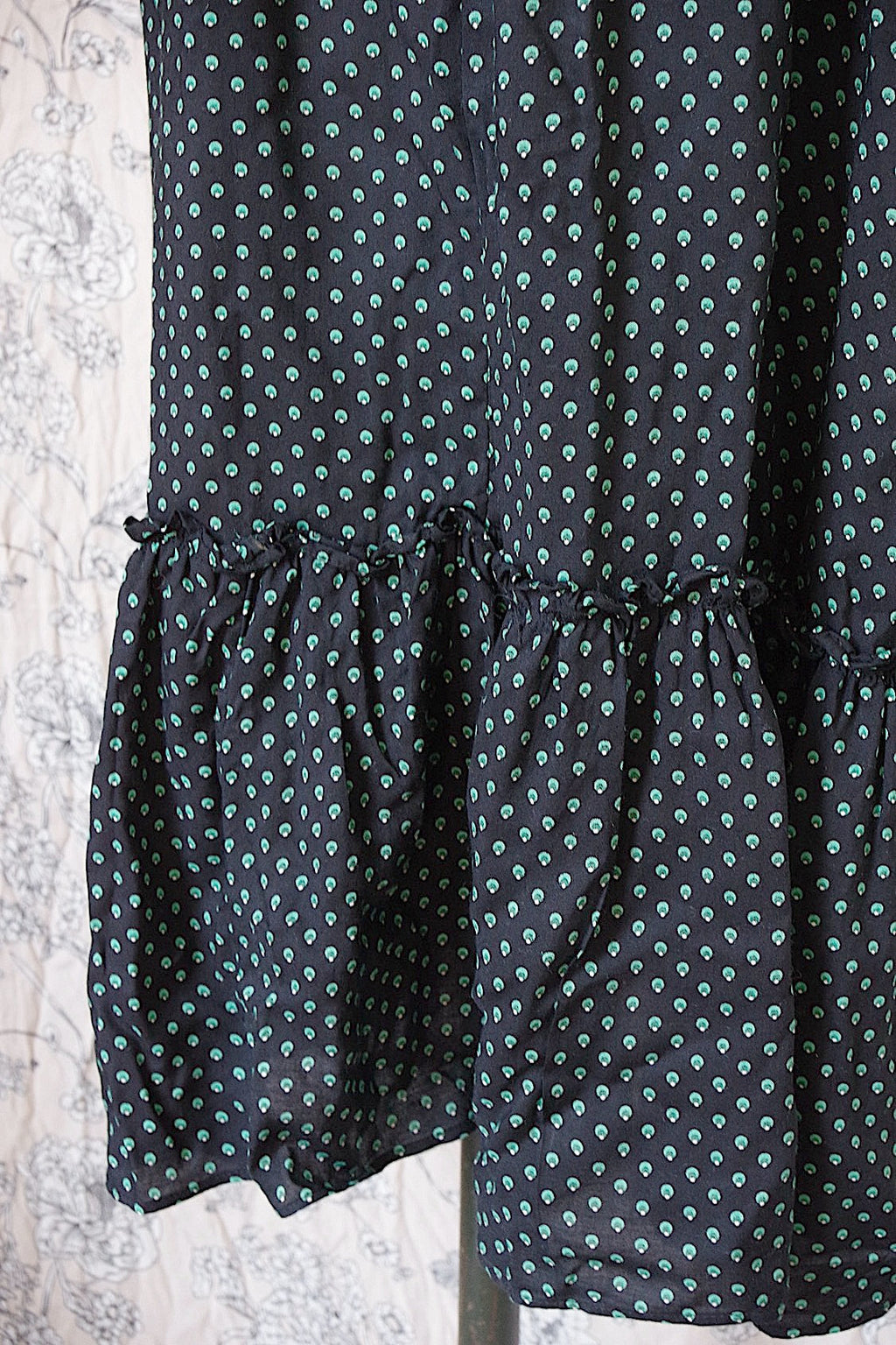 ヴィンテージワンピース　vêtement vintage dress .FR a l'epoque