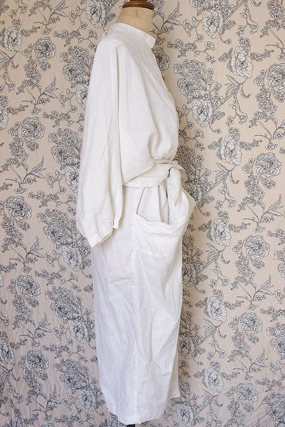 ヴィンテージリネンワンピース　vêtement vintage .FR a l'epoque