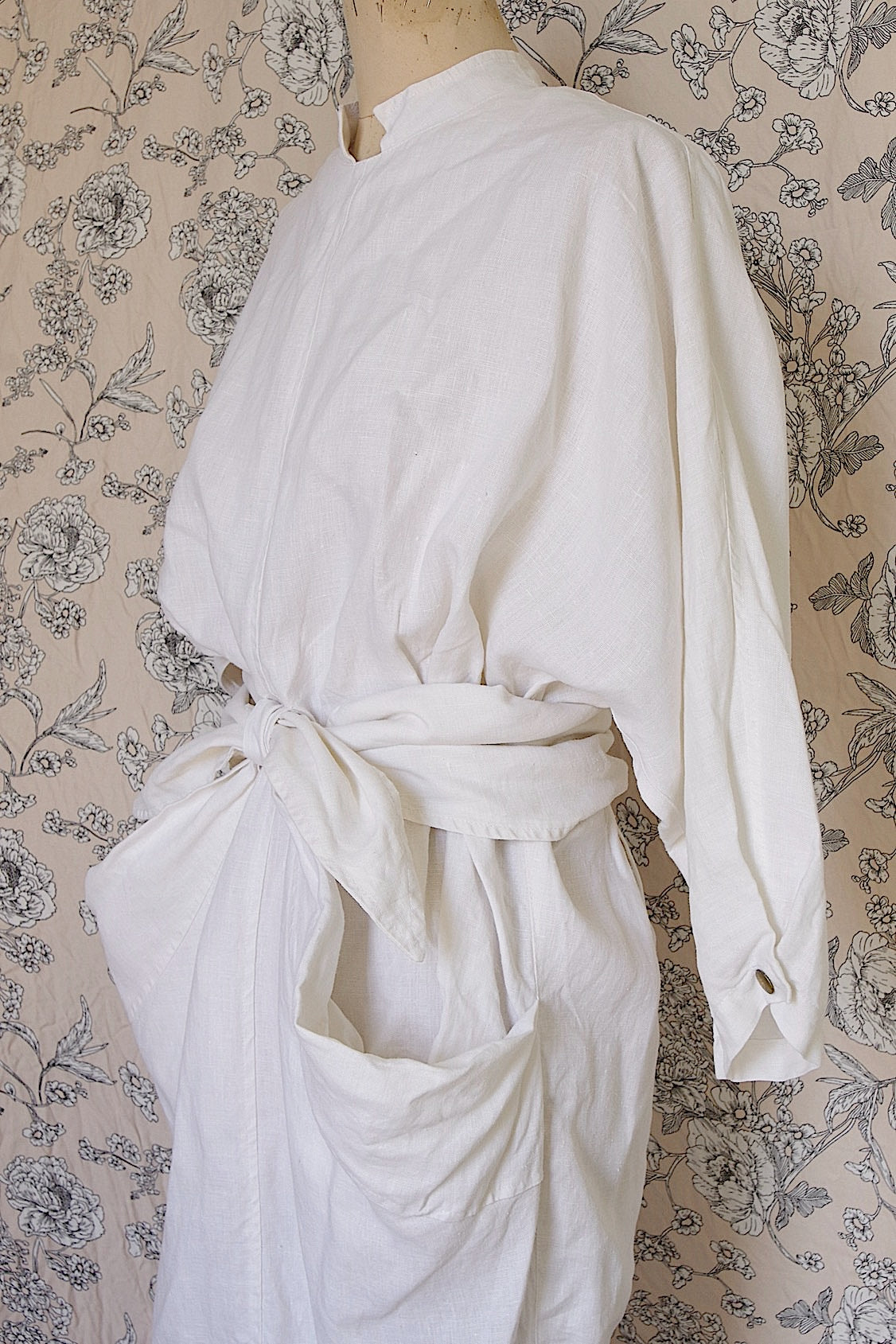 ヴィンテージリネンワンピース　vêtement vintage .FR a l'epoque