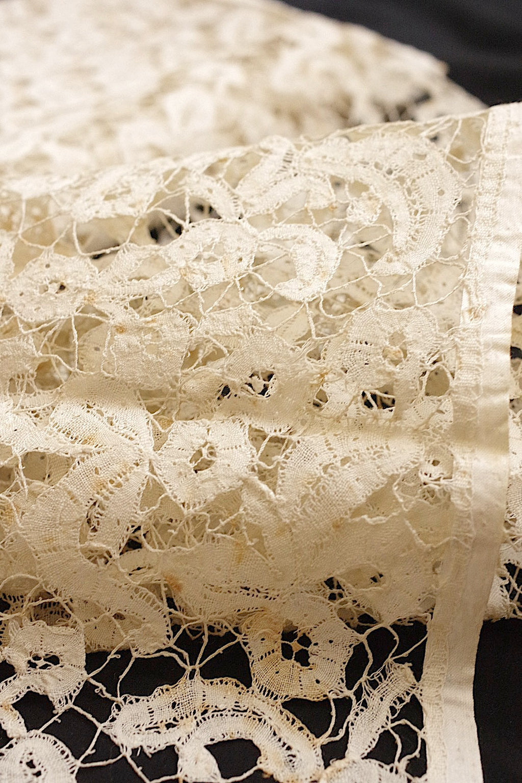 アンティークレース　dentelle ancienne フレミッシュ　365cm .FR a l'epoque