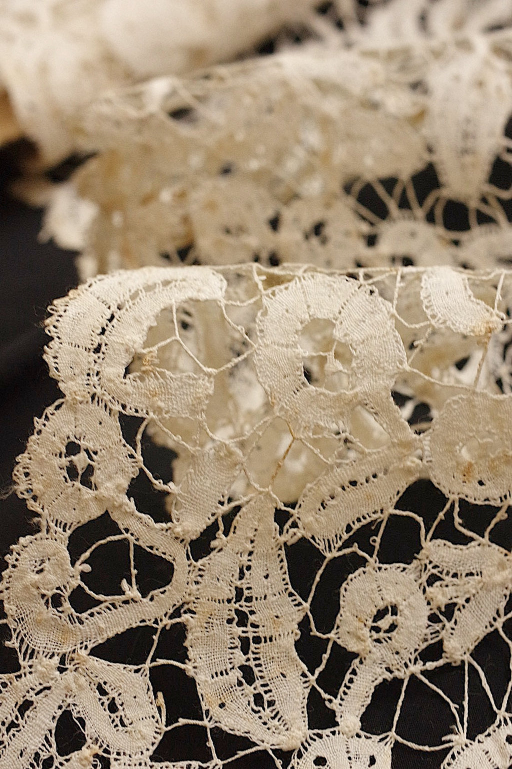 アンティークレース　dentelle ancienne フレミッシュ　365cm .FR a l'epoque