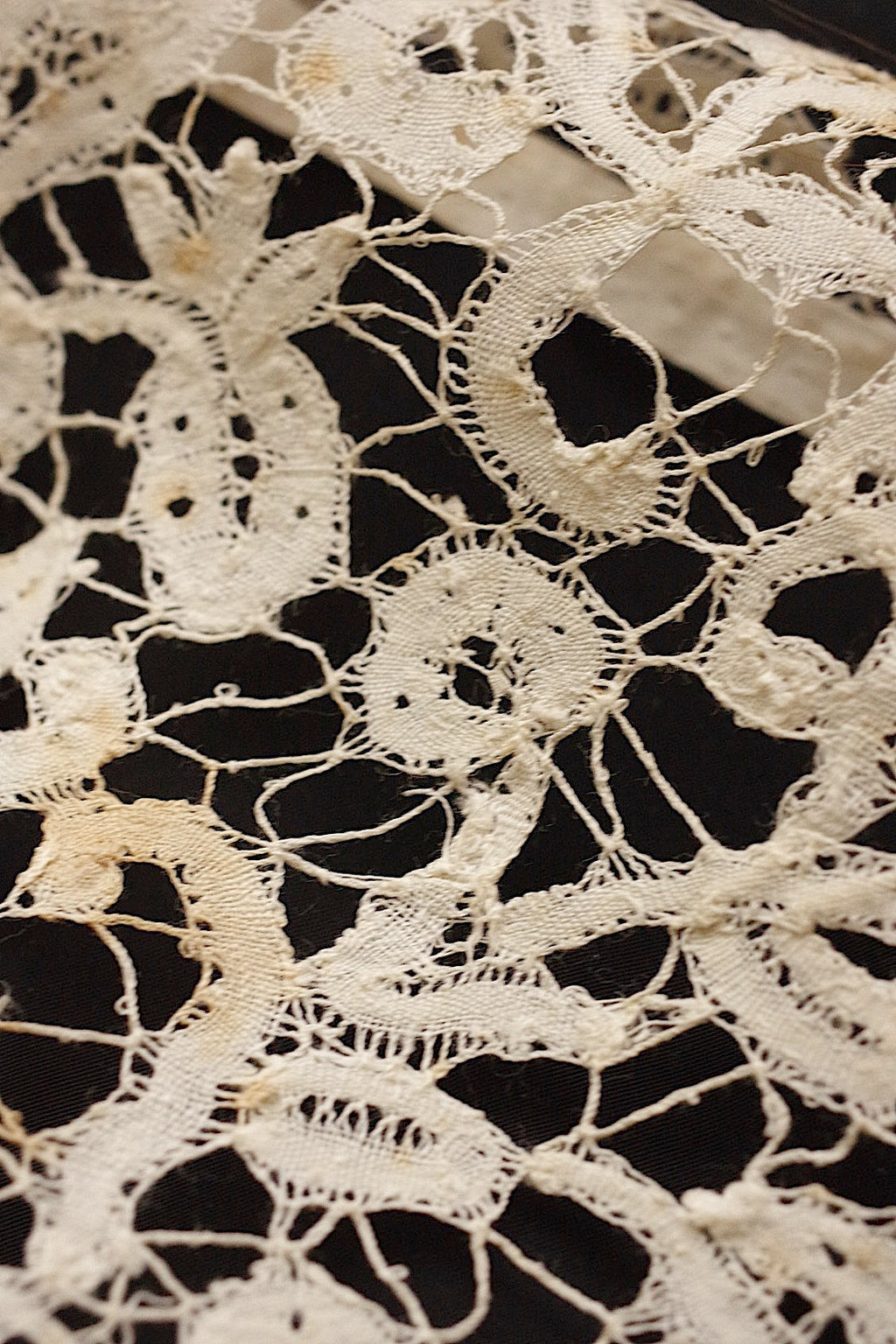 アンティークレース　dentelle ancienne フレミッシュ　365cm .FR a l'epoque