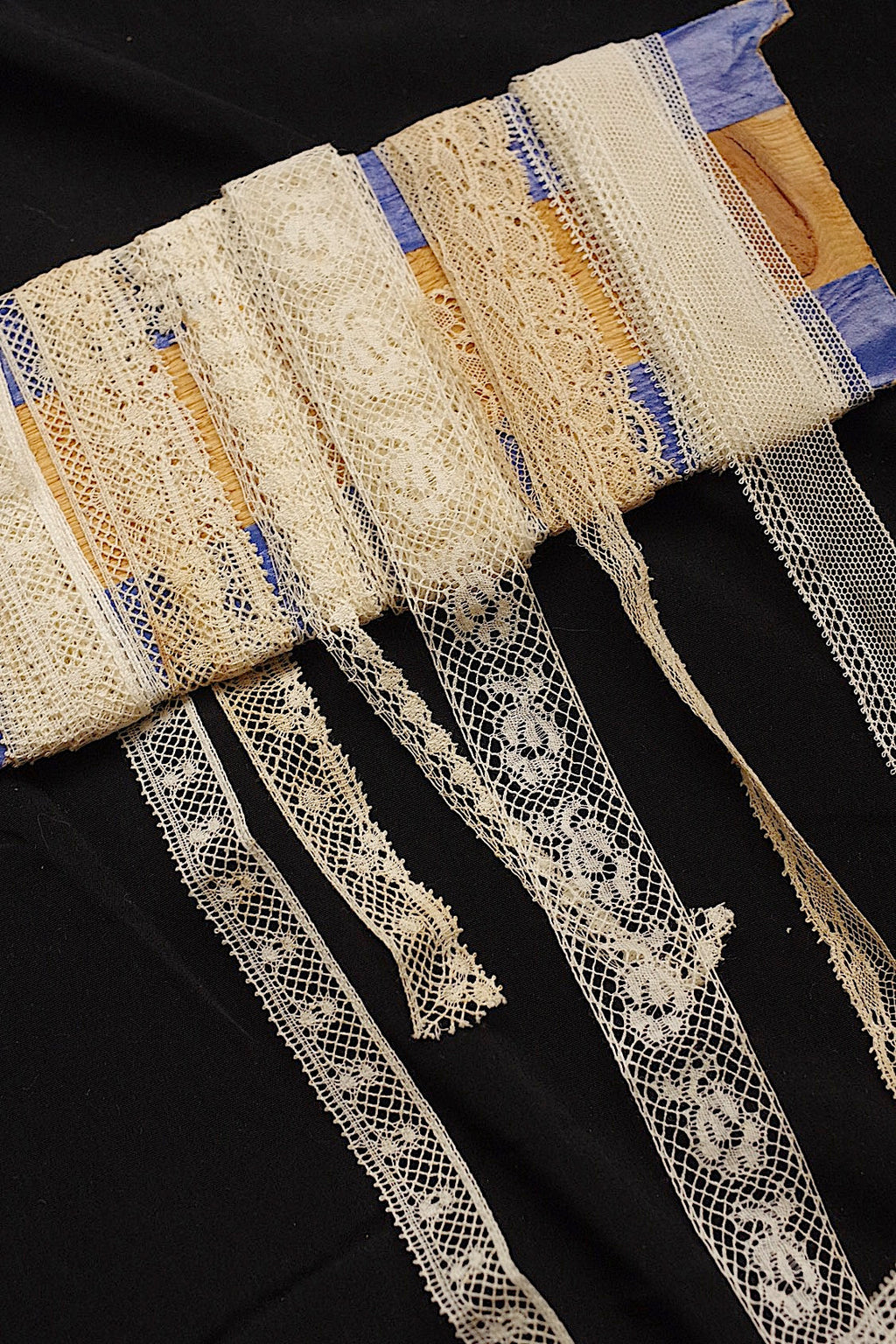 アンティークレース　dentelle ancienne ６種 .FR a l'epoque