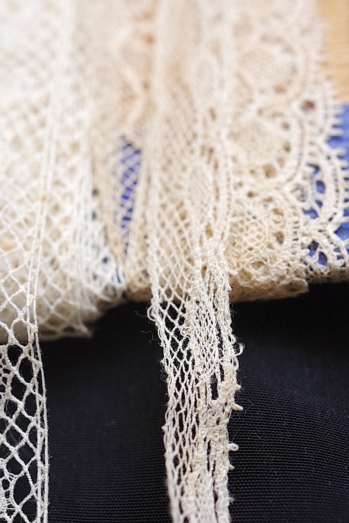 アンティークレース　dentelle ancienne ６種 .FR a l'epoque