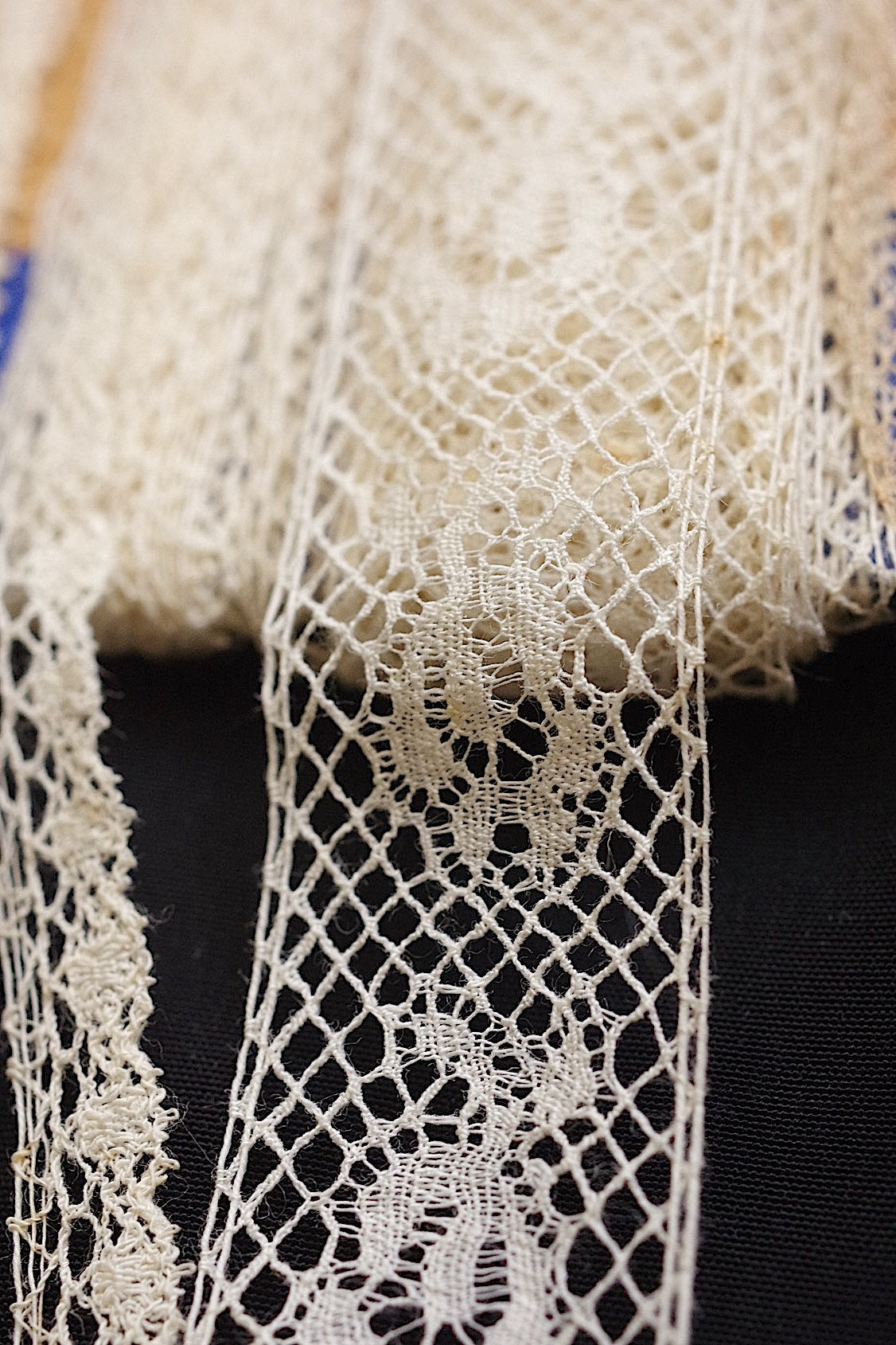 アンティークレース　dentelle ancienne ６種 .FR a l'epoque