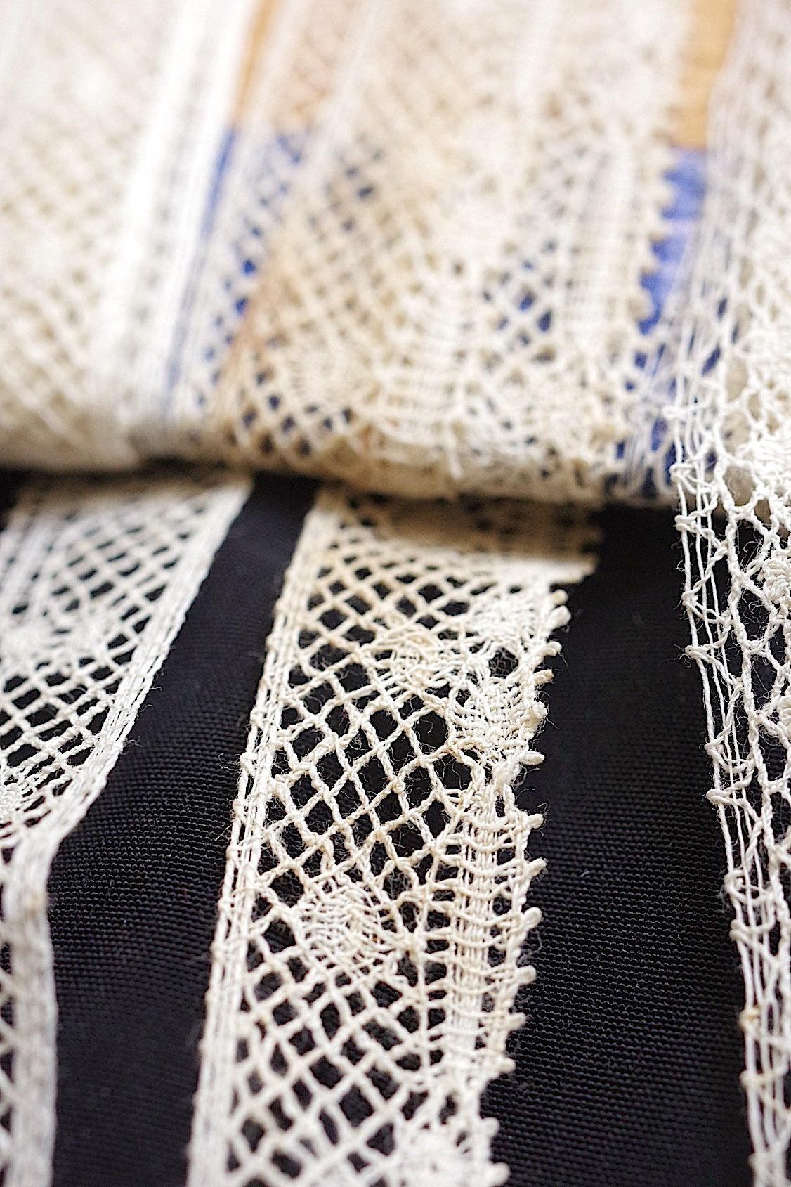 アンティークレース　dentelle ancienne ６種 .FR a l'epoque