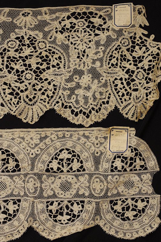 アンティークレース　dentelle ancienne  ハギレ　タグ付き 2種 .FR a l'epoque
