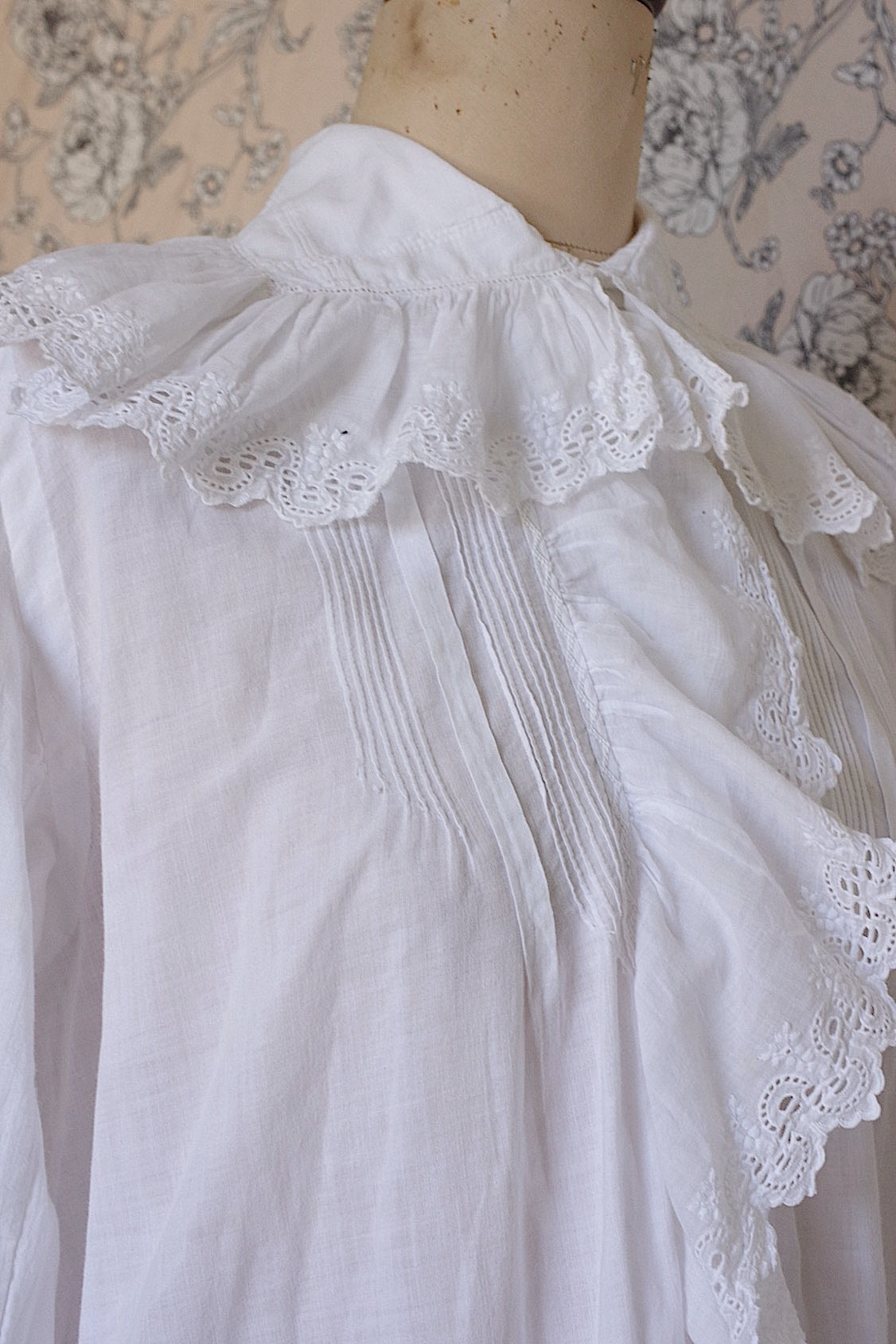 アンティークワンピース　vêtement dress 2 .FR a l'epoque