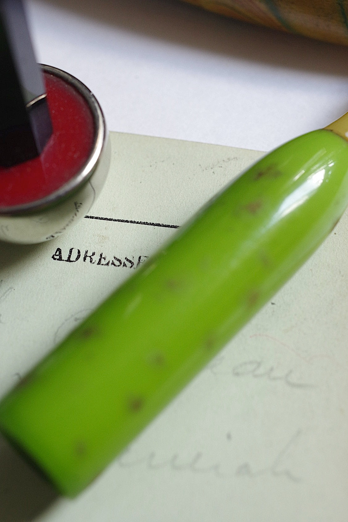 アンティークペン　antique stylo Bakélite .FR a l'epoque