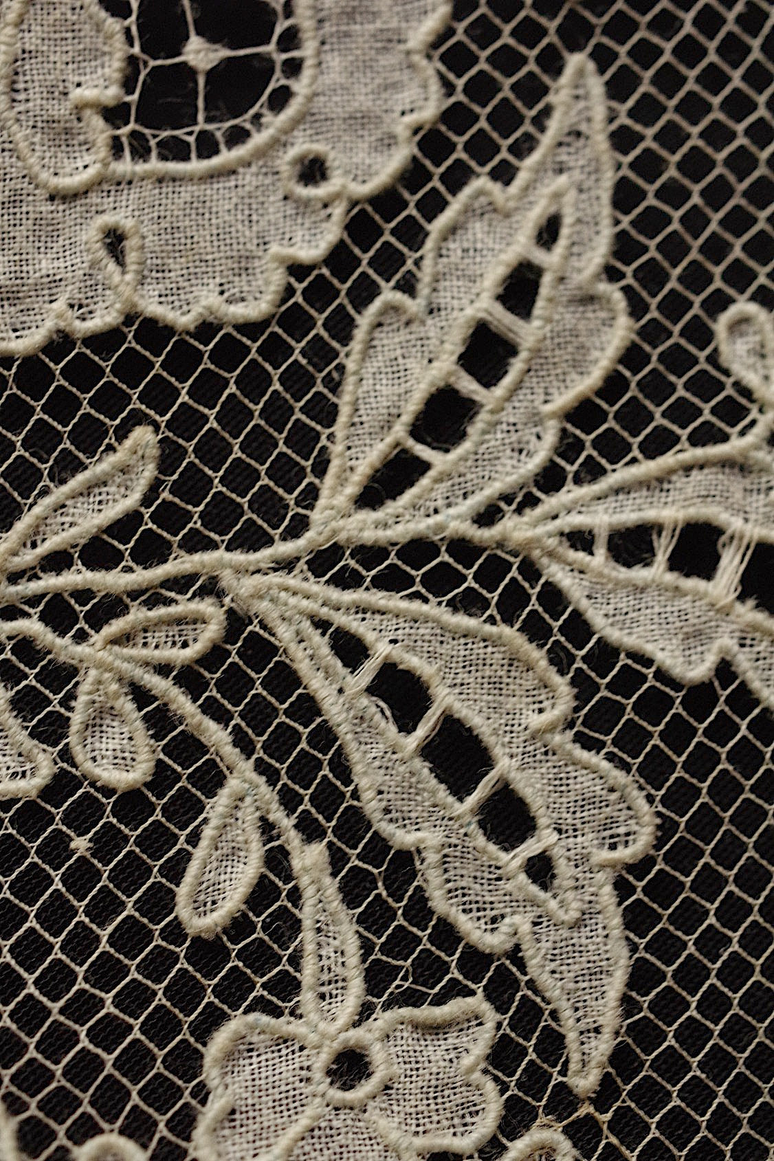 アンティークレース　dentelle ancienne 襟　キャリックマクロス .FR a l'epoque