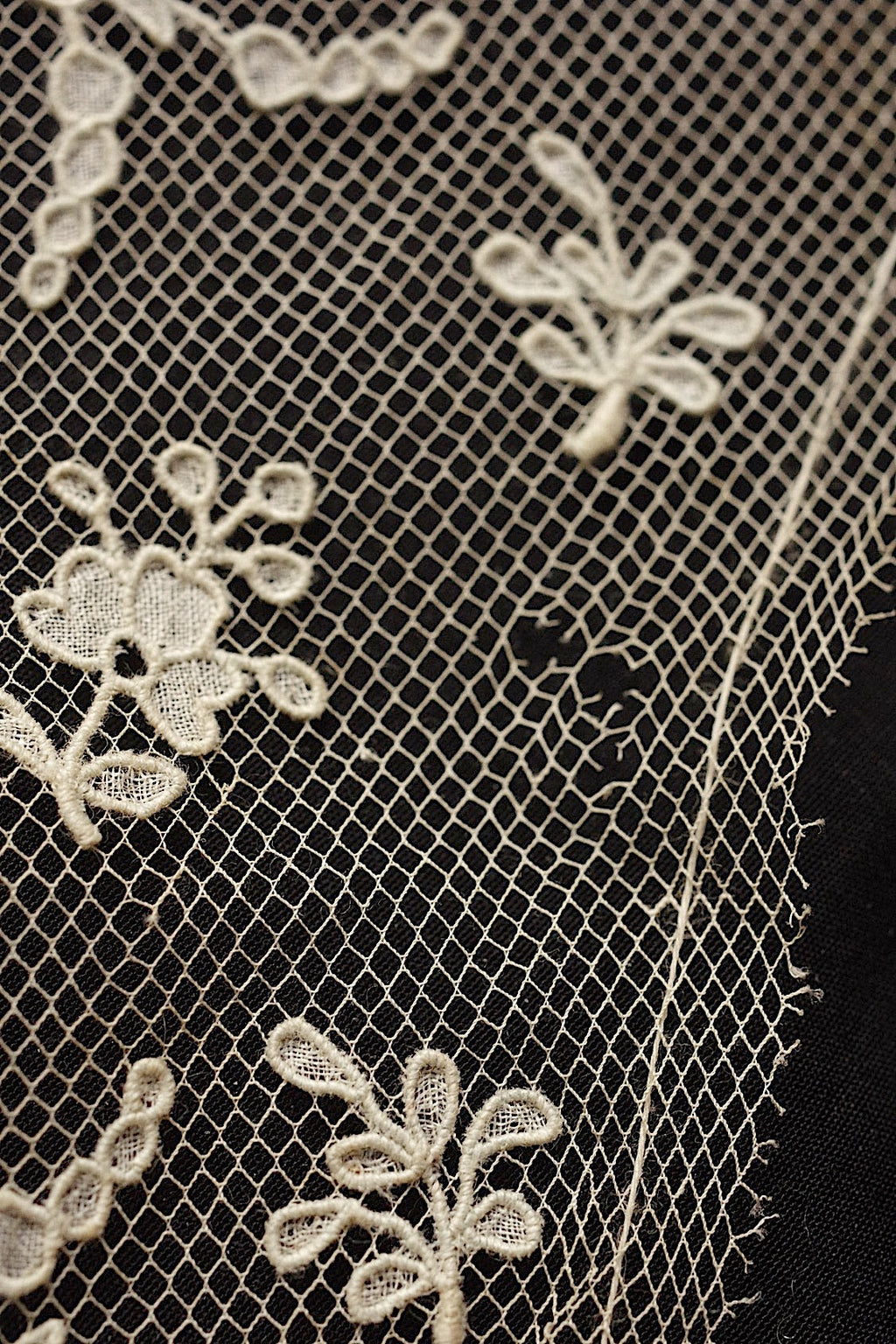 アンティークレース　dentelle ancienne 襟　キャリックマクロス .FR a l'epoque