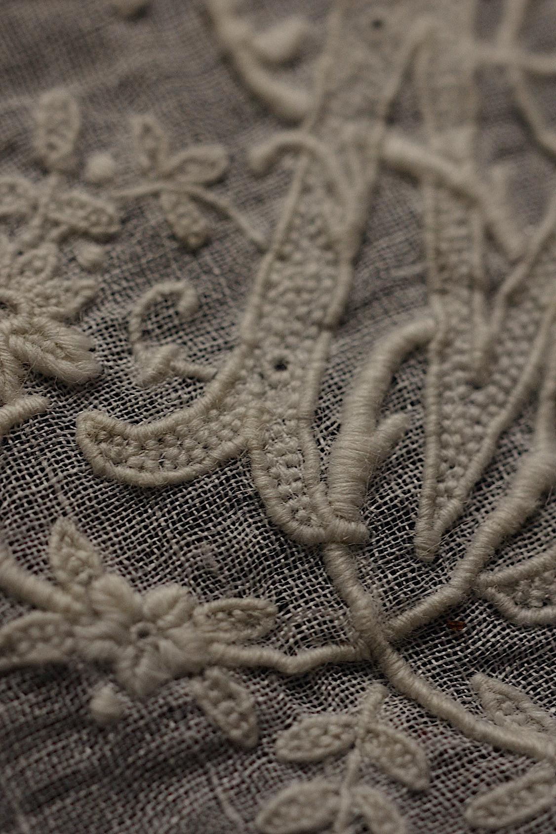 アンティークレース　dentelle ancienne 刺繍ハンカチ .FR a l'epoque